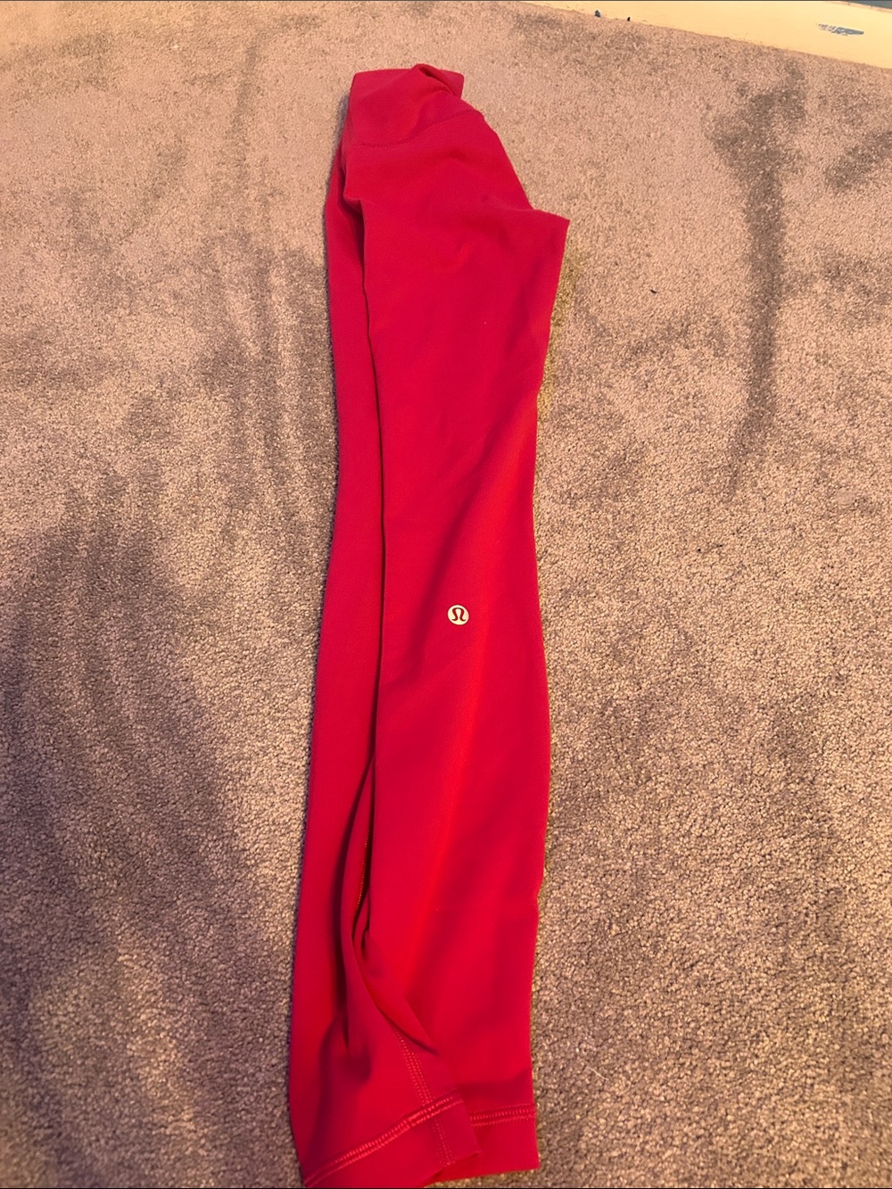 lululemon athletica Red Women's Athletic Skirt - Sleek Sport Style